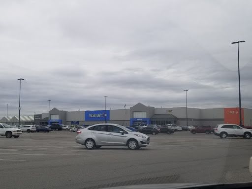 Department Store «Walmart Supercenter», reviews and photos, 14800 Fort Campbell Blvd, Oak Grove, KY 42262, USA
