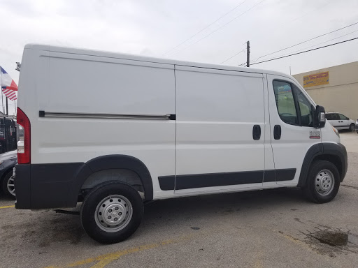 Used Car Dealer «Motors On Wheels», reviews and photos, 3909 Waldo St, Houston, TX 77063, USA