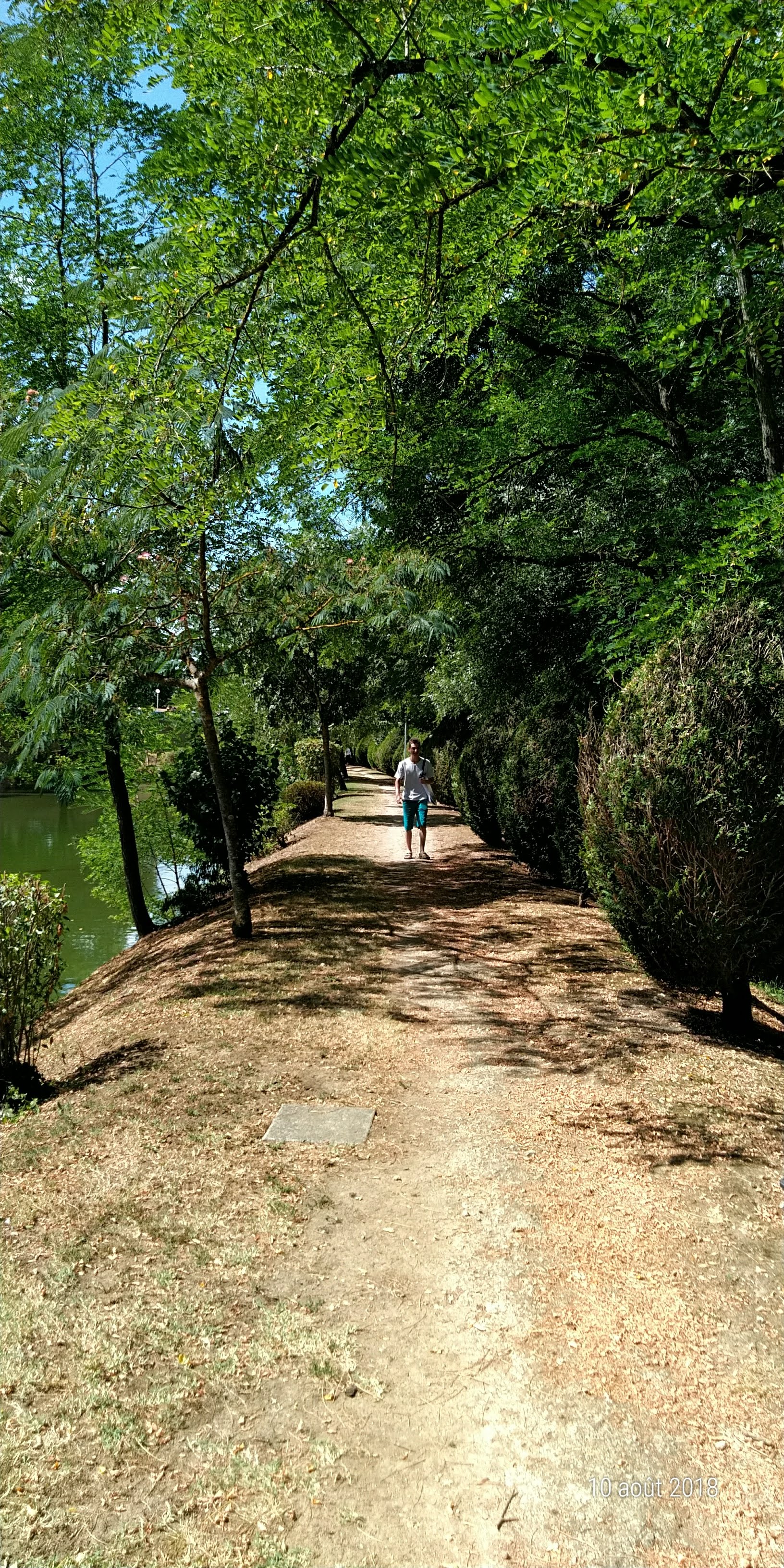 Photo n° 4 de l'avis de Famille.o fait le 13/08/2018 à 15:50