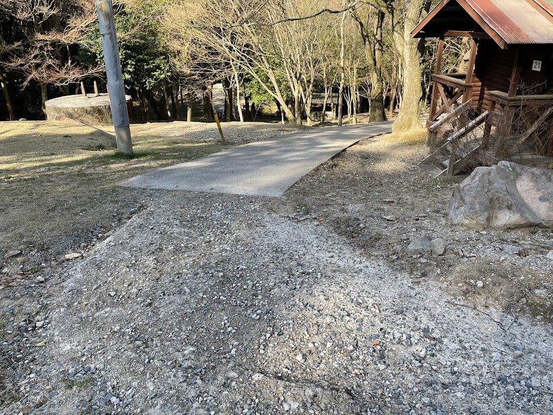 宇美町昭和の森 猫石側キャンプ場