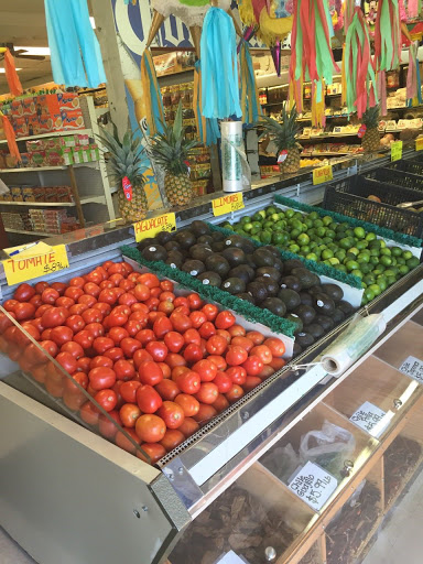 Mexican Grocery Store «El Rancho Supermercado», reviews and photos, 711 N Main St, Shelbyville, TN 37160, USA