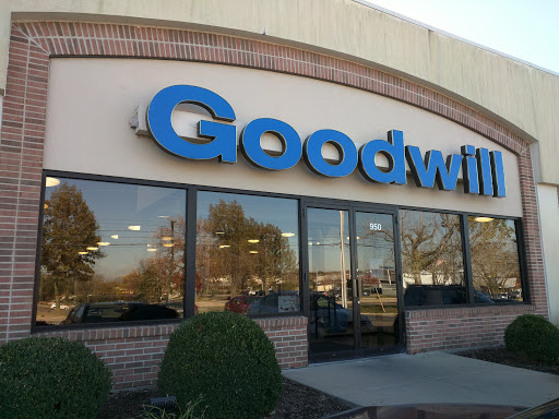 Thrift Store «Goodwill Store & Donation Center», reviews and photos, 950 Miamisburg Centerville Rd, Centerville, OH 45459, USA