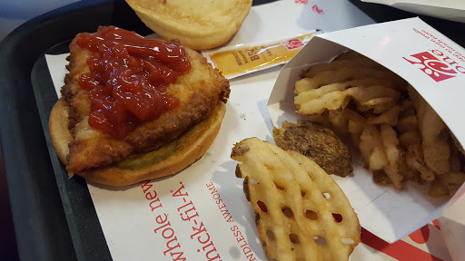 Fast Food Restaurant «Chick-fil-A», reviews and photos, 411 Colonades Way, Cary, NC 27518, USA