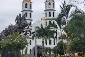 Catedral de Portoviejo image