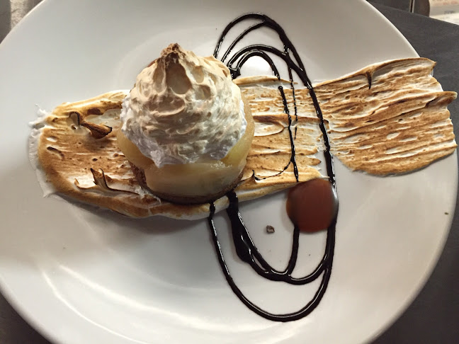 Reviews of The Muddlers Club Restaurant in Belfast - Restaurant