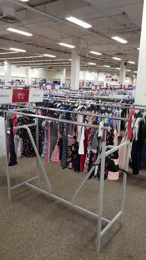 Clothing Store «Burlington Coat Factory», reviews and photos, 24 Wayne Hills Mall, Wayne, NJ 07470, USA