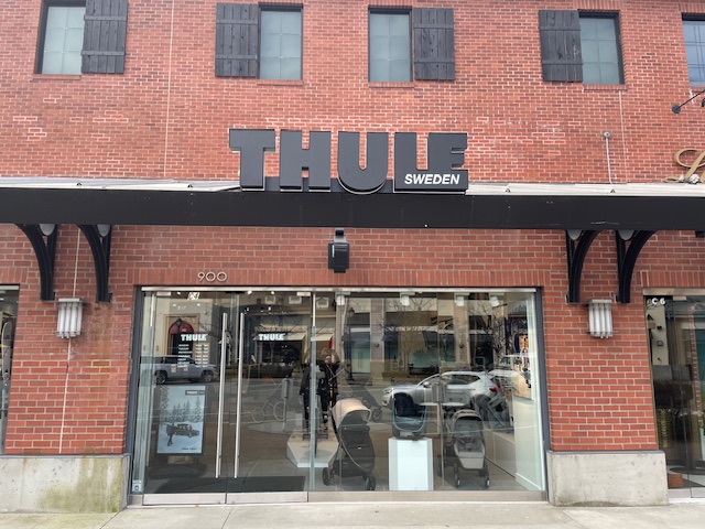 Thule Store West Vancouver Park Royal Village