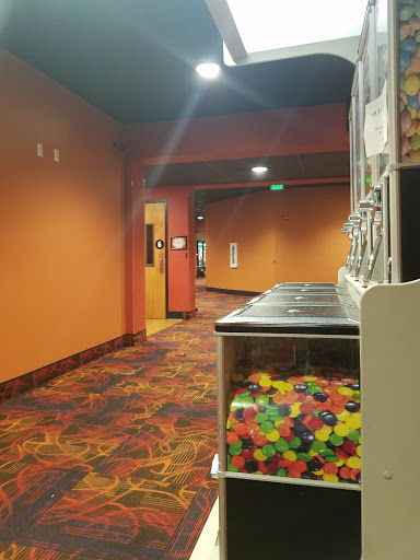 Movie Theater «Regal Cinemas Longston Place 14», reviews and photos, 13317 Meridian E, Puyallup, WA 98373, USA