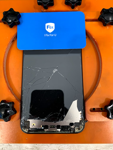 iFixForU - iPhones & iPad & Samsung & Computers Repair image