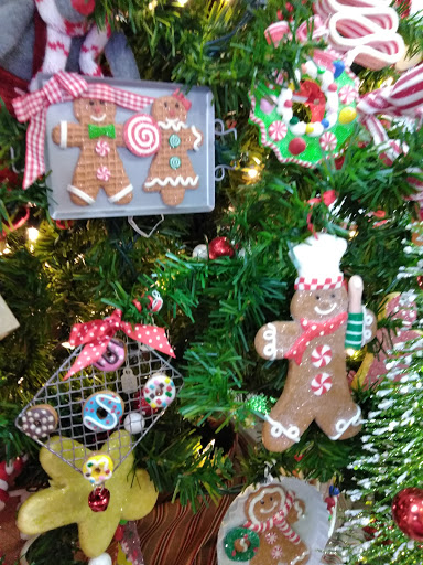 Gift Shop «Broadbent Foods & Gifts», reviews and photos, 5695 Hopkinsville Rd, Cadiz, KY 42211, USA