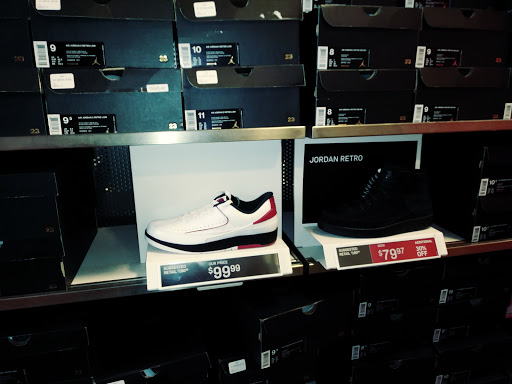 Sporting Goods Store «Nike Factory Store», reviews and photos, 30 N Arkansas Ave, Atlantic City, NJ 08401, USA