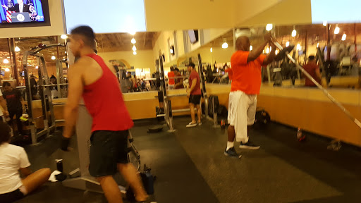 Gym «24 Hour Fitness», reviews and photos, 2480 Whipple Rd, Hayward, CA 94544, USA