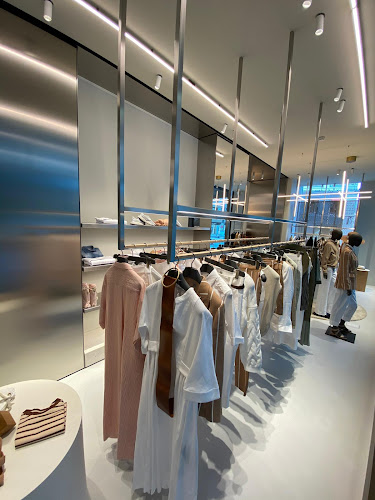 Boutique Eleventy Genève - Bekleidungsgeschäft