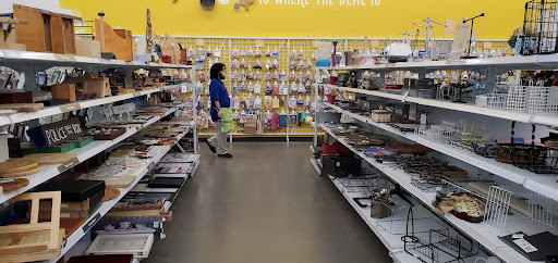 Thrift Store «Value Village», reviews and photos, 16700 Southcenter Pkwy, Tukwila, WA 98188, USA