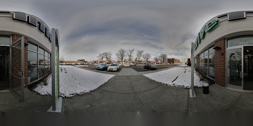 Used Car Dealer «DriveTime Used Cars», reviews and photos, 7717 95th St, Hickory Hills, IL 60457, USA