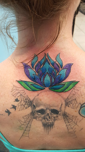 Tattoo Shop «Blue Owl Tattoo», reviews and photos, 715 Lakewood Rd, Waterbury, CT 06704, USA