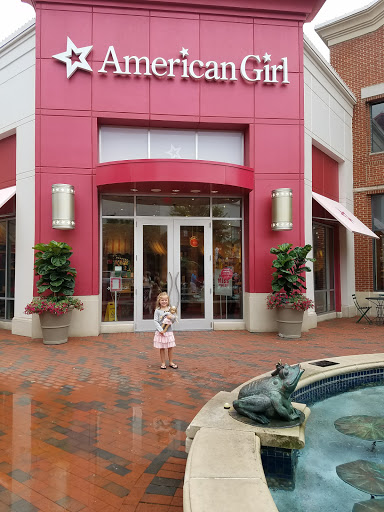 Shopping Mall «Easton Town Center», reviews and photos, 160 Easton Town Center, Columbus, OH 43219, USA