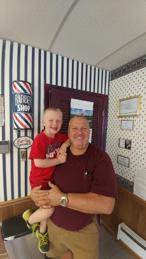 Barber Shop «Clarks Barber Shop», reviews and photos, 117 Mississippi Ave, Crystal City, MO 63019, USA