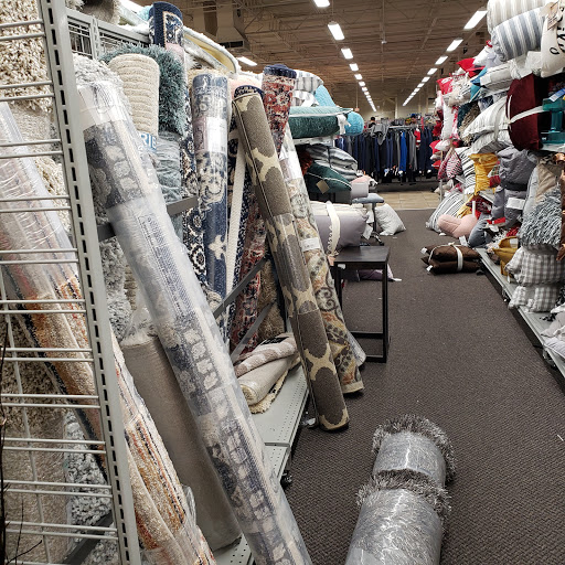 Clothing Store «Burlington Coat Factory», reviews and photos, 6900 Chestnut St, Gilroy, CA 95020, USA