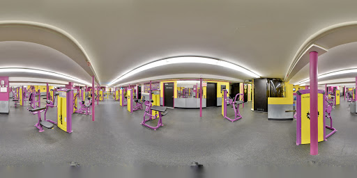 Gym «Planet Fitness», reviews and photos, 30-33 Steinway St, Astoria, NY 11103, USA