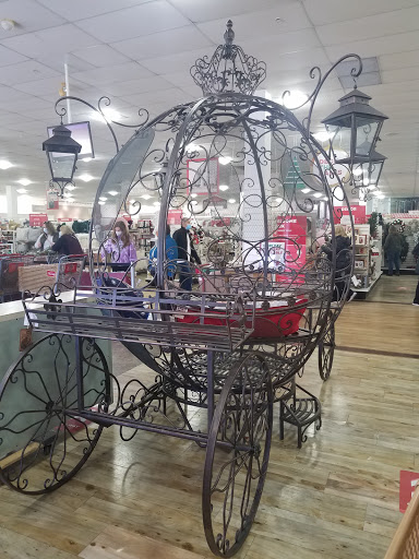 Department Store «HomeGoods», reviews and photos, 309 Newbury St, Danvers, MA 01923, USA