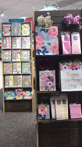 Christian Book Store «Banner Books - Parable Christian Store», reviews and photos, 2913 Niles Ave, St Joseph, MI 49085, USA