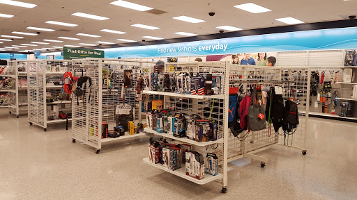 Clothing Store «Ross Dress for Less», reviews and photos, 6711 Westminster Ave, Westminster, CA 92683, USA