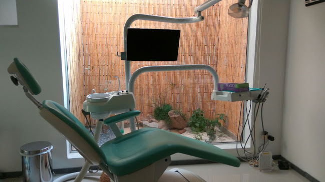 Clinica dental Doctor Da Luz - Dentista