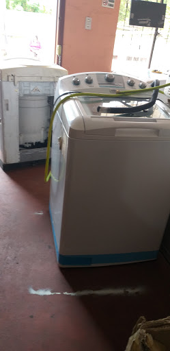 Servifrioecuador Reparación de Calefones Refrigeradoras Lavadoras Secadoras Cocinas
