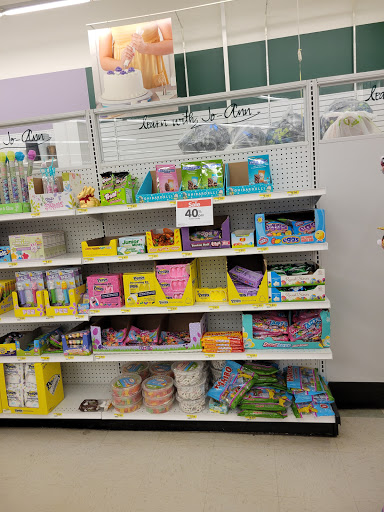 Fabric Store «Jo-Ann Fabrics and Crafts», reviews and photos, 301 S Barrington Rd, Schaumburg, IL 60193, USA