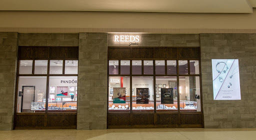 REEDS Jewelers, 2701 David H McLeod Blvd #1104, Florence, SC 29501, USA, 