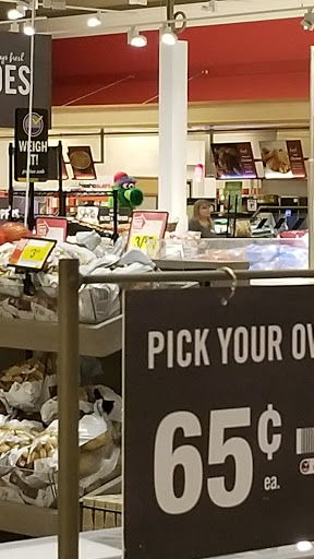 Grocery Store «Giant Food Stores», reviews and photos, 116 West Township Line Road, Havertown, PA 19083, USA