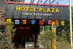Hotel Plazza image