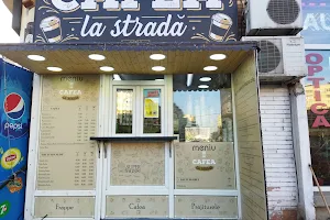 Cafea La Stradă image