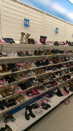 Clothing Store «Ross Dress for Less», reviews and photos, 1180 Stafford Market Pl, Stafford, VA 22556, USA