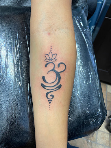 Explore simple bear tattoo ideas, creative tattoo ideas in Knoxville, available at Archangel Custom Ink Tattoo & Piercing