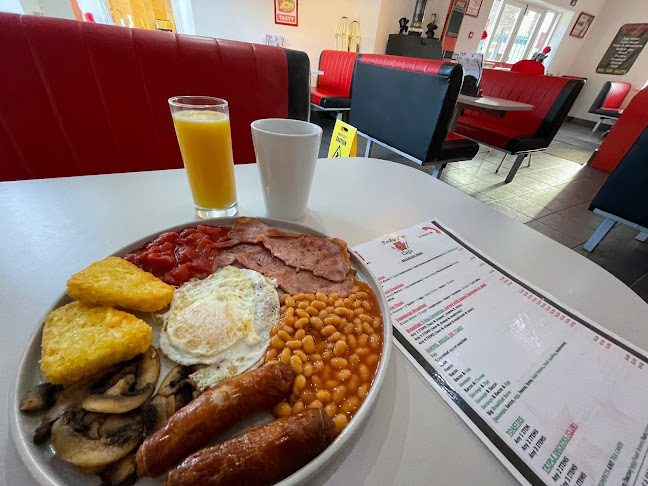 Reviews of Porky Pigs Cafe in Manchester - Coffee shop