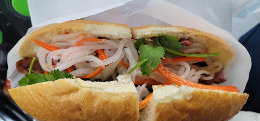 Thanh Thanh Sandwiches image