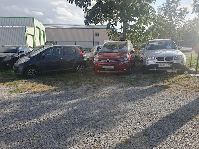 Kossa Auto à Châteaugay