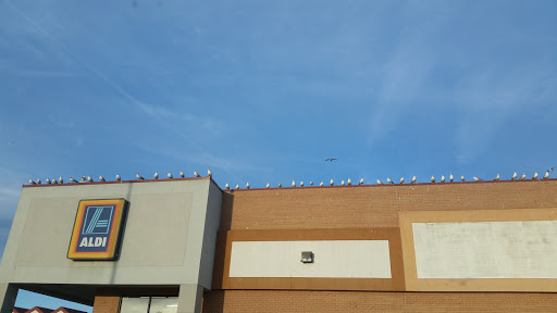 Supermarket «ALDI», reviews and photos, 13291 Gordon Blvd, Woodbridge, VA 22191, USA