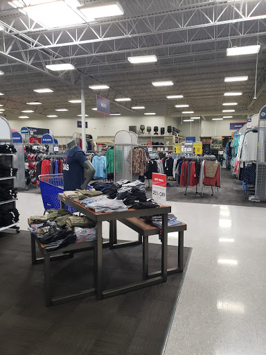 Sporting Goods Store «Academy Sports + Outdoors», reviews and photos, 3201 Lawrence Rd, Wichita Falls, TX 76308, USA