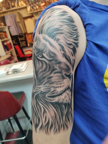 Tattoo Shop «In Your Face Tattooz», reviews and photos, 270 S Main St, Fond du Lac, WI 54935, USA