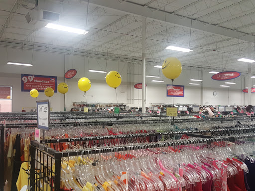Thrift Store «Texas Thrift Store», reviews and photos, 200 Ash Ave, McAllen, TX 78501, USA