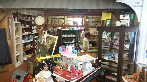 Thrift Store «Country Gift & Thrift Shoppe», reviews and photos, 5602 Old Philadelphia Pike, Gap, PA 17527, USA