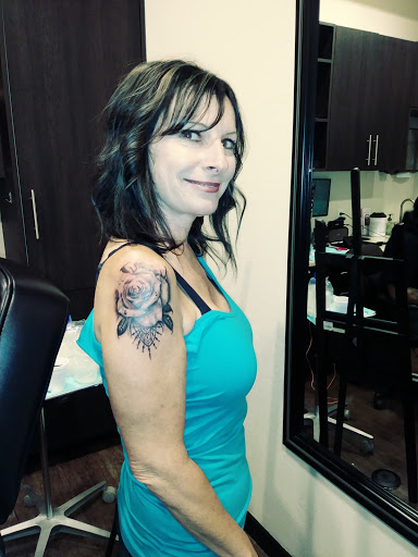 Tattoo Shop «Hotrod Tattoo», reviews and photos, 801 N Arizona Ave, Chandler, AZ 85225, USA