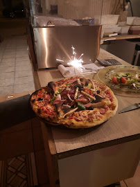 Plats et boissons du Pizzeria Pizza l'etna à Sanary-sur-Mer - n°18