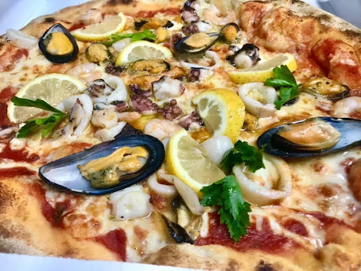 Pizzeria Lievito E Sale Pizza DAsporto Forno a Legna Servizio a domicilio Gratuito Solarino in Solarino, Libero consorzio comunale di Siracusa
