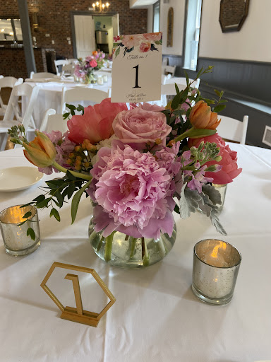 Florist «Blossoms On Main», reviews and photos, 245 N Main St, Milford, MI 48381, USA