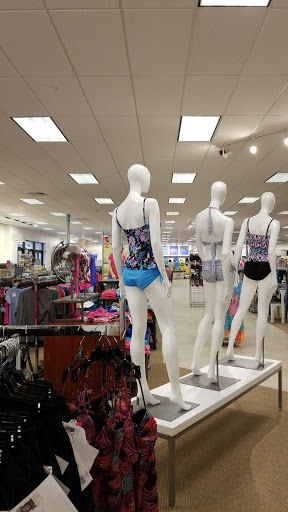 Department Store «Bealls Department Store», reviews and photos, 2302 E Semoran Blvd, Apopka, FL 32703, USA