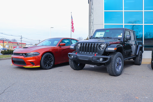 Jeep Dealer «Route 18 Chrysler Jeep Dodge Ram», reviews and photos, 400 NJ-18, East Brunswick, NJ 08816, USA